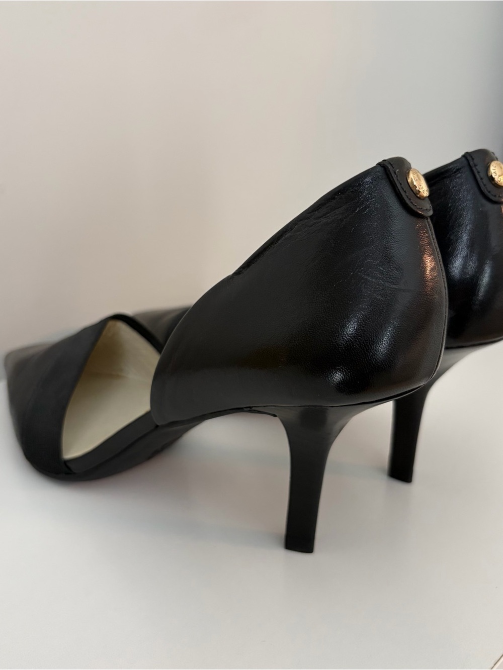NWOT Michael Kors Wendy Black Leather Pointed D'Orsay Pumps - Picture 6 of 8